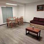 Departamento Centrico Con Cochera