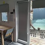 Tiny House A Metros Del Lago Nahuel Huapi Para 2 Personas