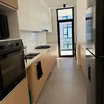 La Florida Exclusivo Apartamento, Excelente Vista IV