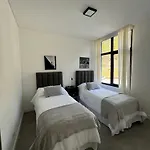 La Florida Exclusivo Apartamento, Excelente Vista IV