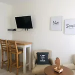 Bam Casita En La Naturaleza