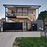 A Pasos Del Lago, Departamento Leima