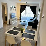Lucky House Apartment