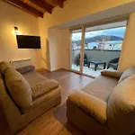 Moderno Departamento Con Vista Al Lago Y Montanas