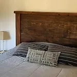 La Pampita En Villa Arelaquen Casa M14