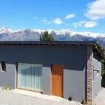 Casa Con Vista Al Lago Y Cerros