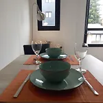 Hermoso Estudio En Barrio Residencial Centrico