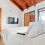 Penthouse Con Vista A Las Montanas Y Lago