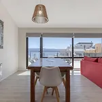Departamento 5 p. Excelente vista y terraza.