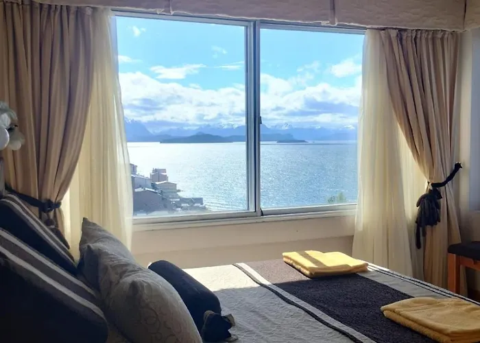 Departamento Centrico Con Vistas Al Lago