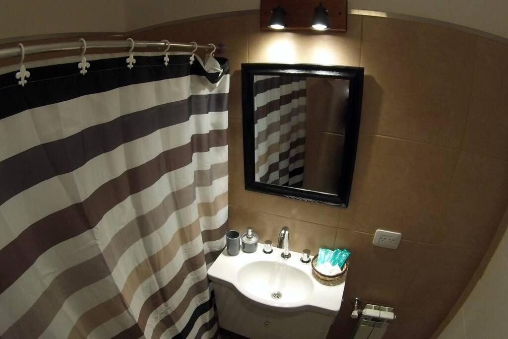 Apartamento Hermoso Monoambiente Centrico En Bariloche San Carlos de Bariloche
