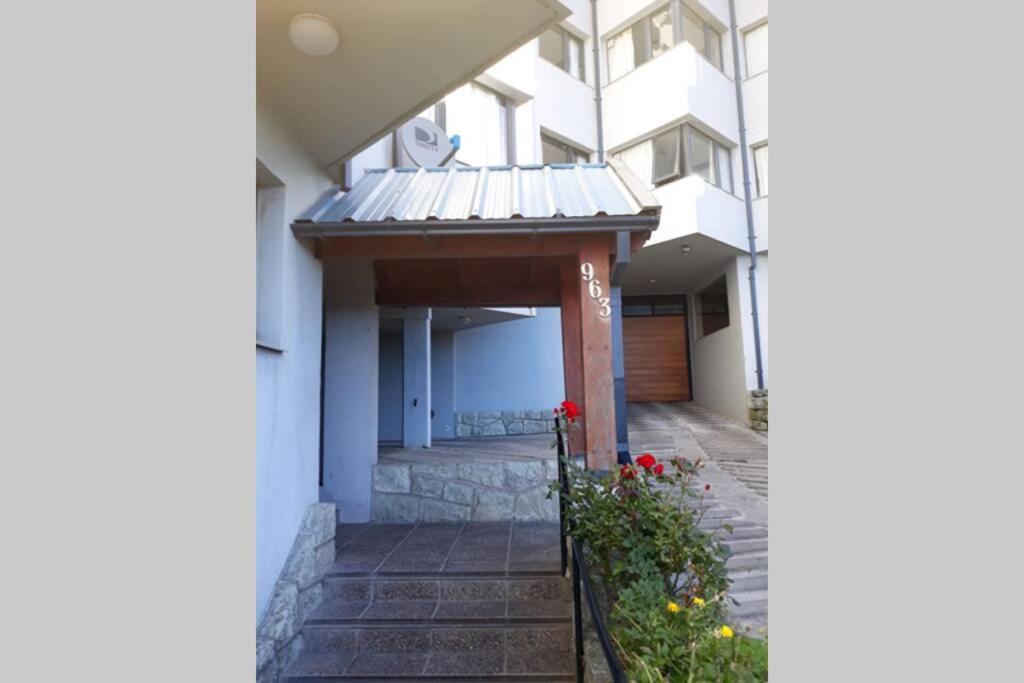 Apartamento Super Céntrico Y Con Espectacular Vista Al San Carlos de Bariloche
