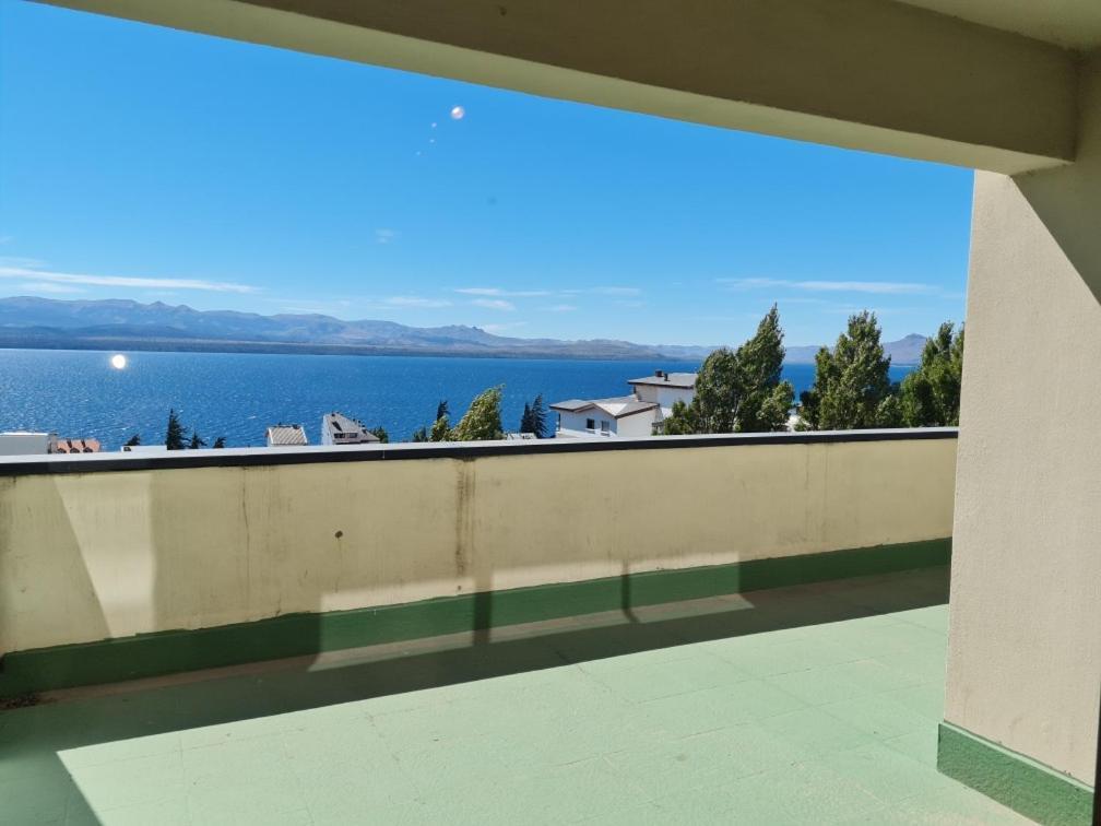 Terrazas Del Ii C Con Vista Al Y Estacionamiento