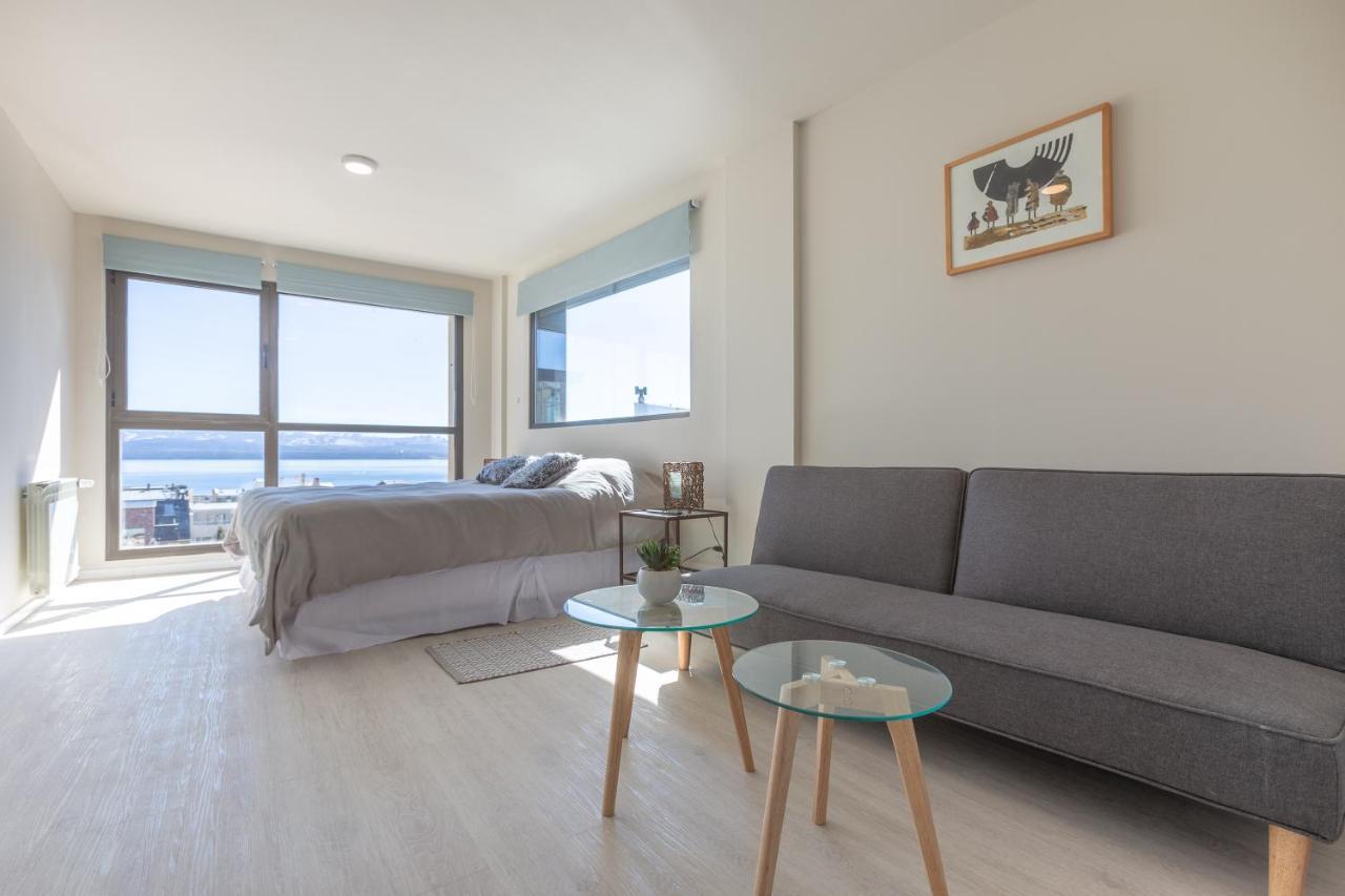 Depto Centro. Vista Al Lago. Apartment *