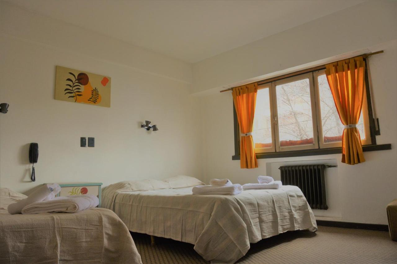 Hotel Alpes *