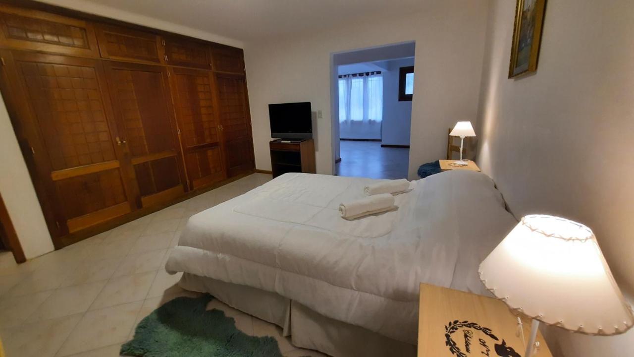 Central Apartments Apartamento *
