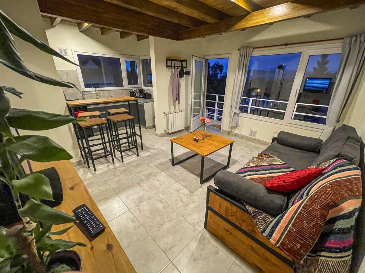 El Comienzo Apartment