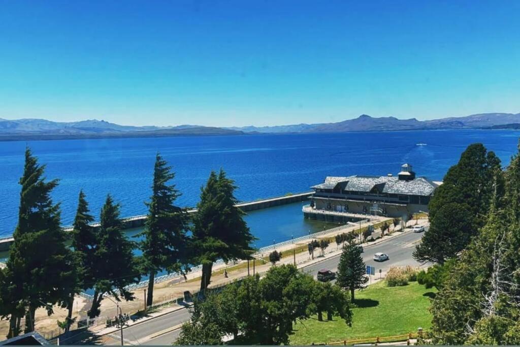 Civico * San Carlos de Bariloche