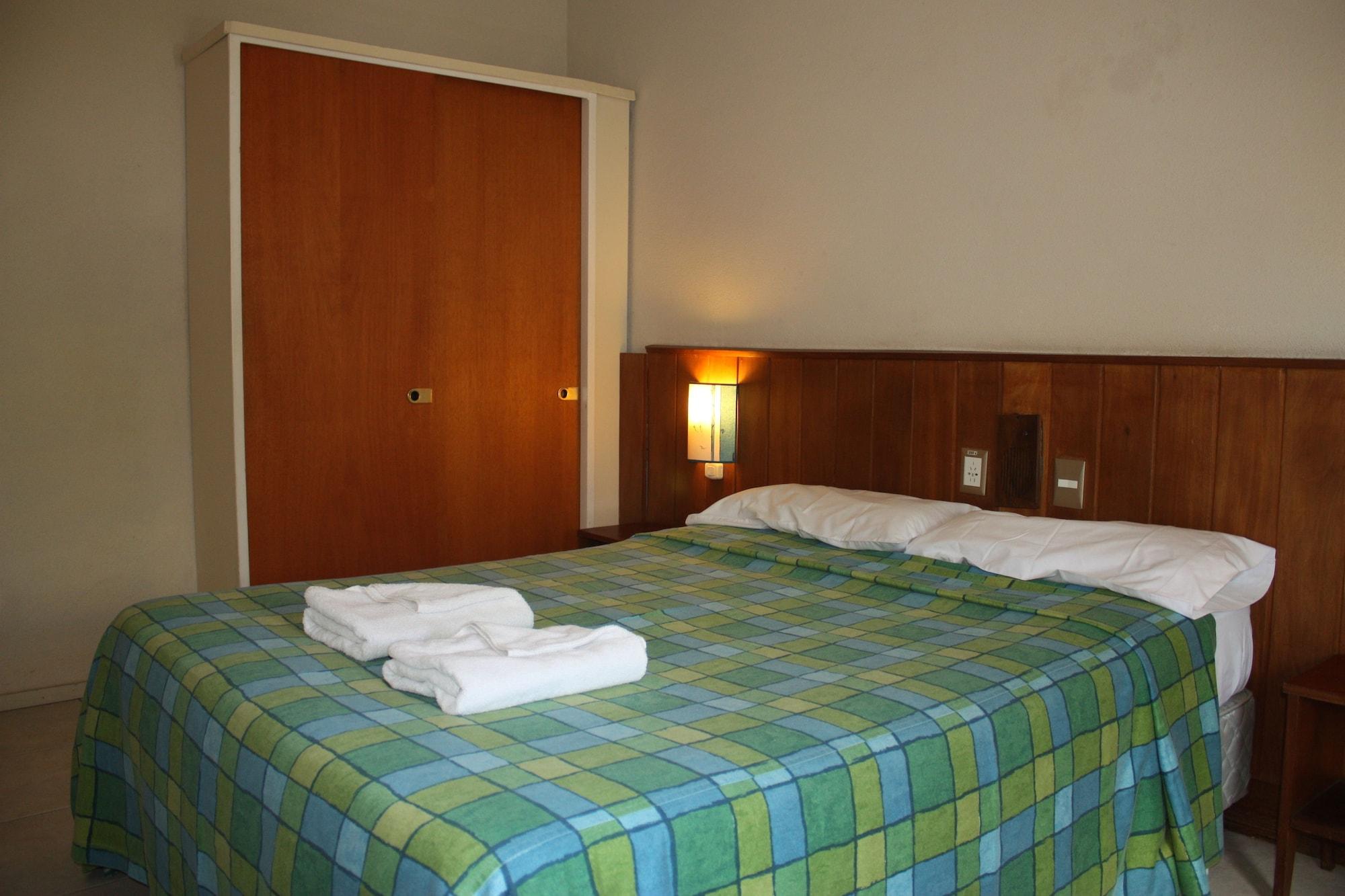 Marcopolo (adults Only) Hostal