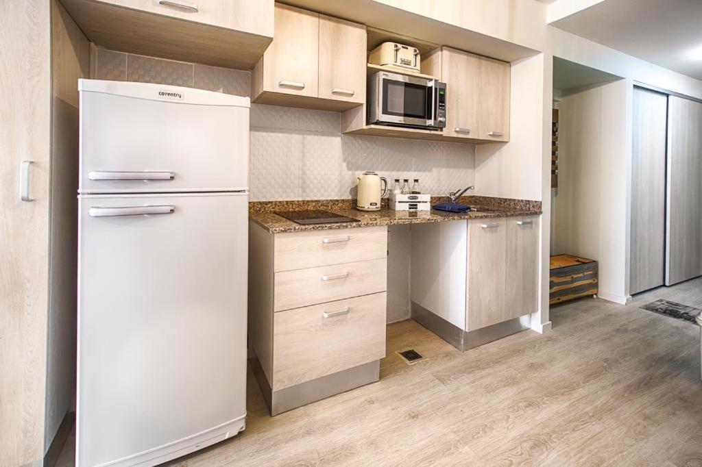 Ari Aparts Apartment