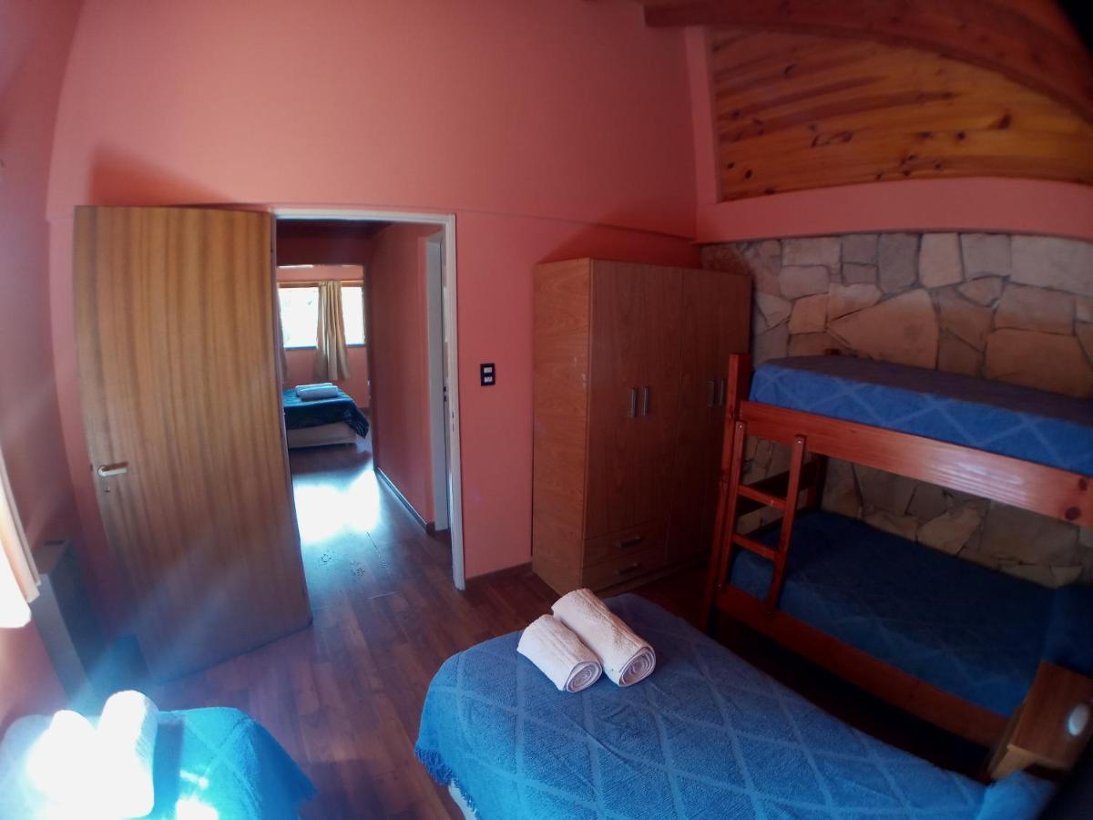 Chalet Turistico Yazaar San Carlos de Bariloche