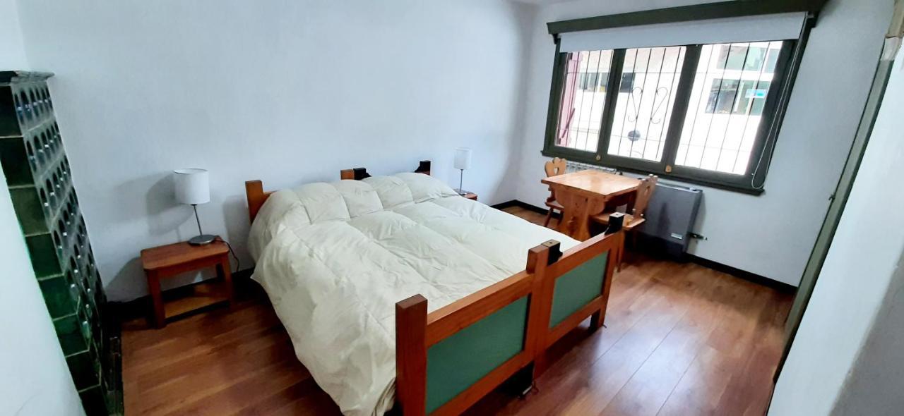 Casa 4-6 Personas 2 Dorm A Pocas Cuadras Del Centro De Holiday home San Carlos de Bariloche