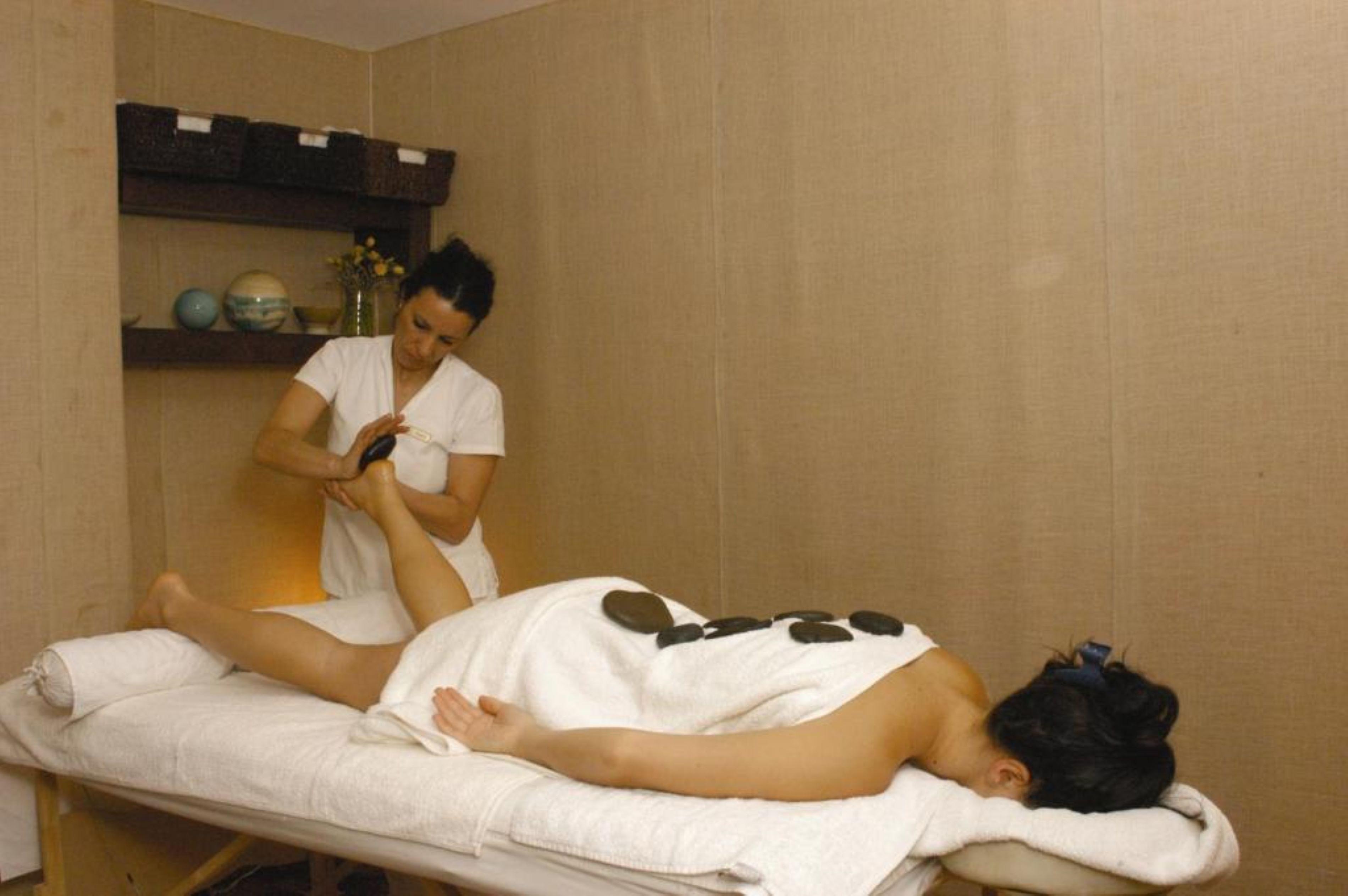 El Casco Art Hotel