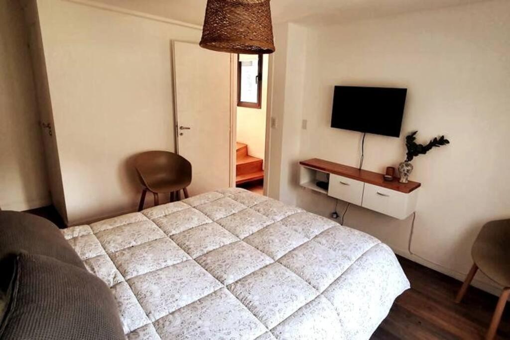 Chalet A Estrenar Con Sonido Y Vista De Arroyo *