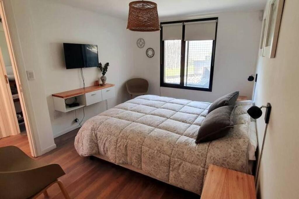A Estrenar Con Sonido Y Vista De Arroyo * San Carlos de Bariloche