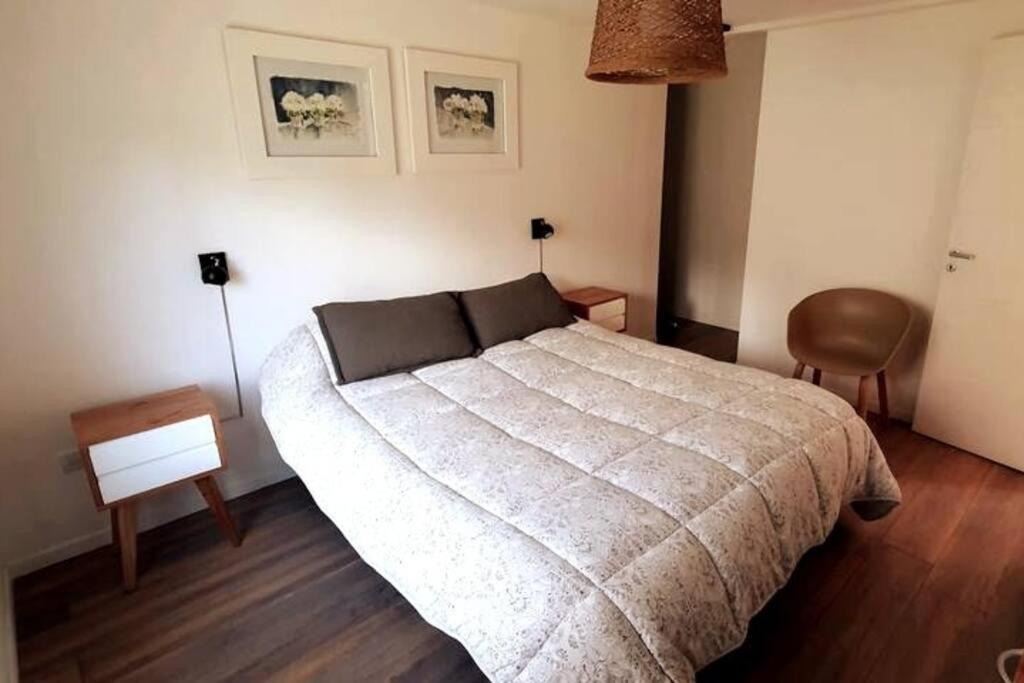 Chalet A Estrenar Con Sonido Y Vista De Arroyo