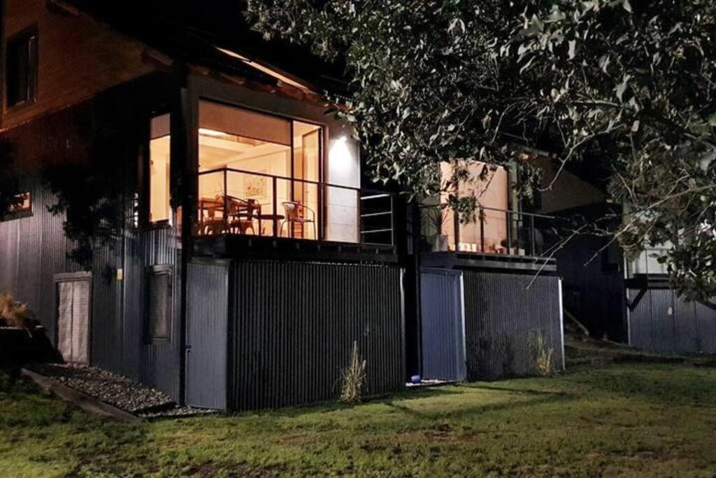Chalet A Estrenar Con Sonido Y Vista De Arroyo San Carlos de Bariloche