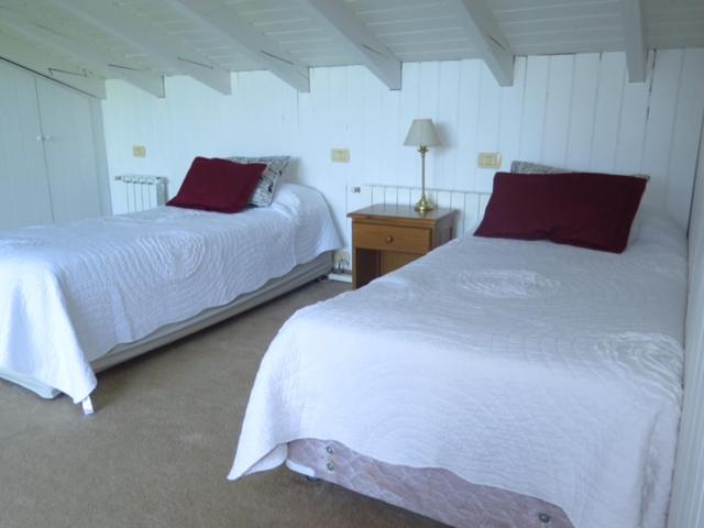 Chalet Agradable Casa Gran Jardin Playa Muelle Y Amarra *