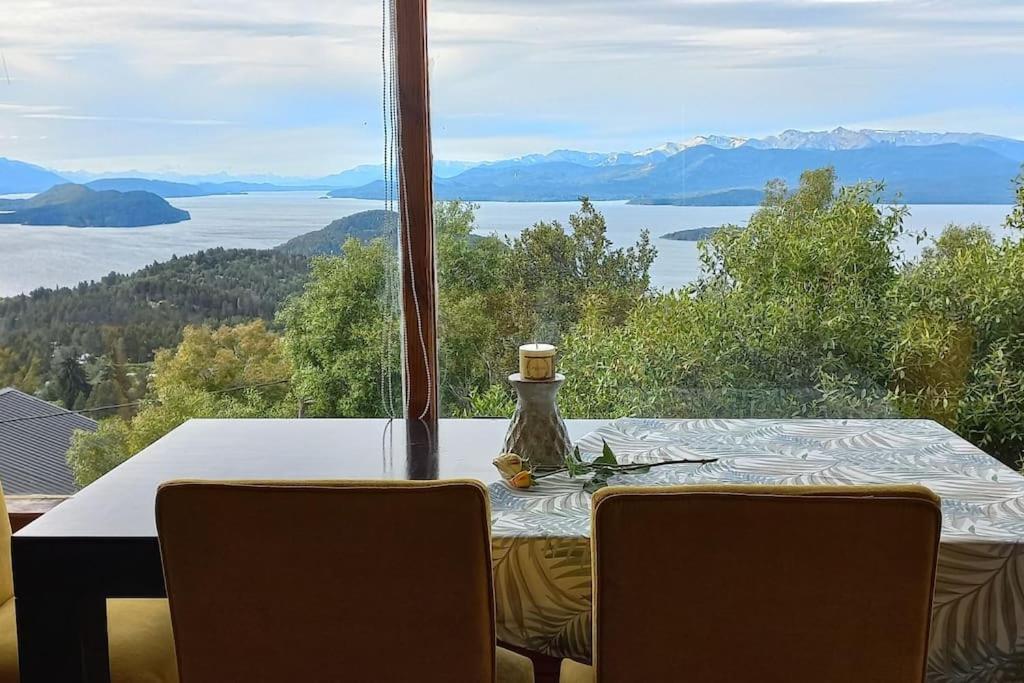 Сasa de vacaciones De Montana En Cerro Otto Con Increible Vista Al San Carlos de Bariloche