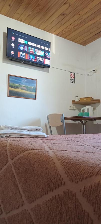 Residencial Sissus Hotel económico *