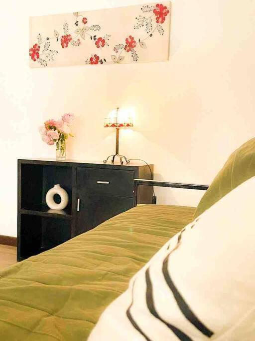 Apartamento Comfort Cochera Cercano Centro Wifi 300mb-seg