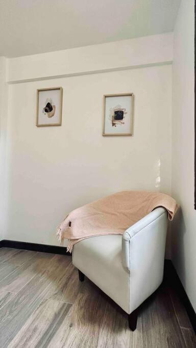 Comfort Cochera Cercano Centro Wifi 300mb-seg Apartamento