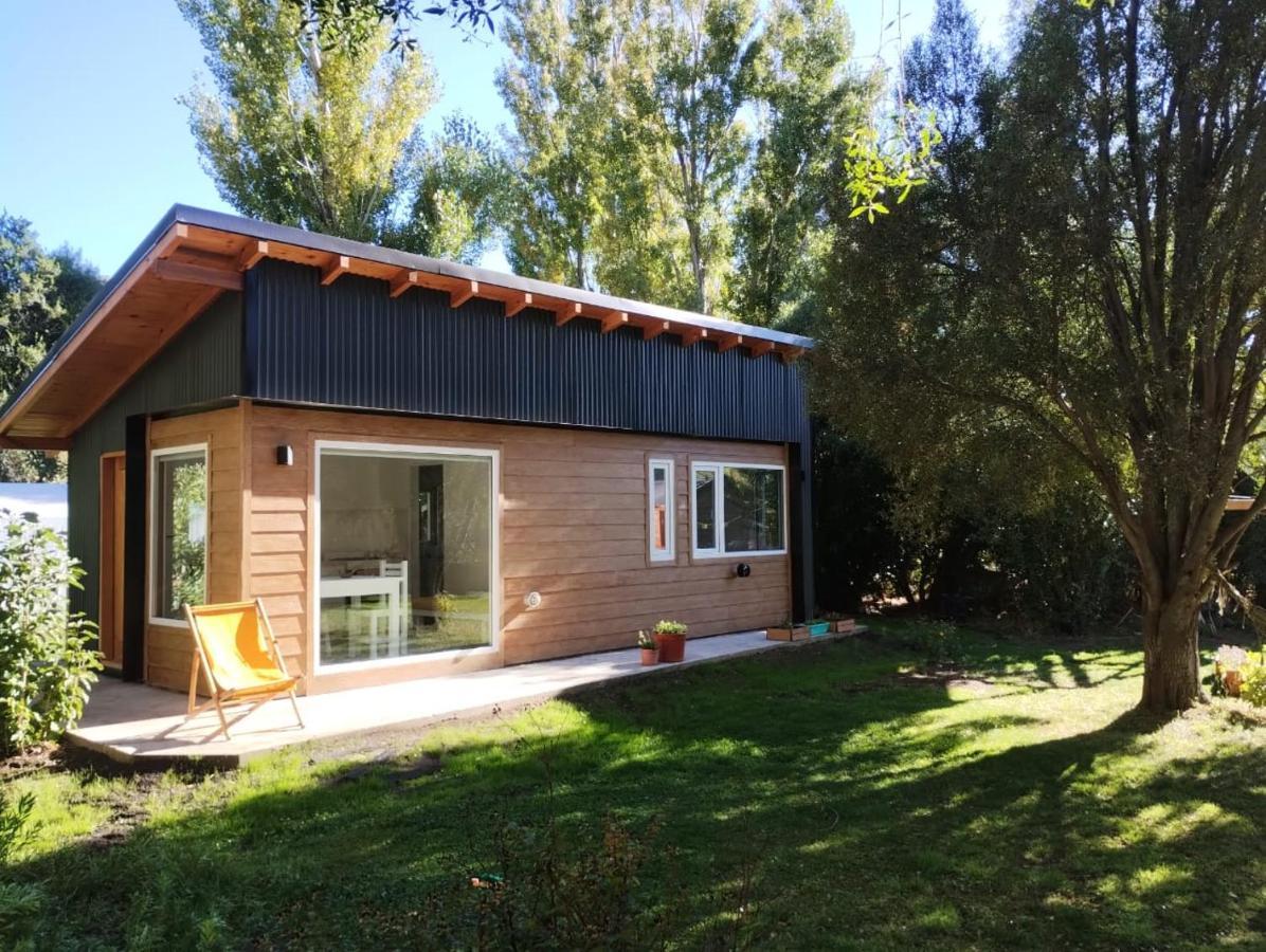 Casa Nueva En A Orillas Del Nahuel Huapi Сasa de vacaciones