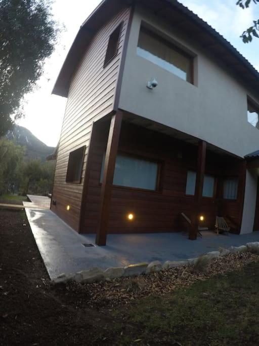 La Cabana De *