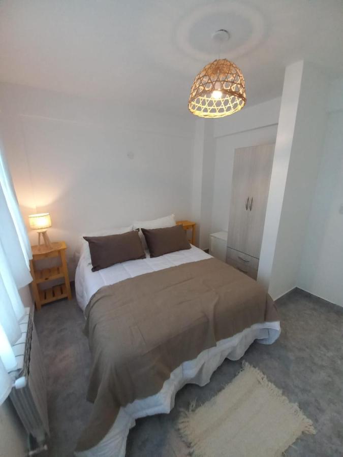 2 Apartment *