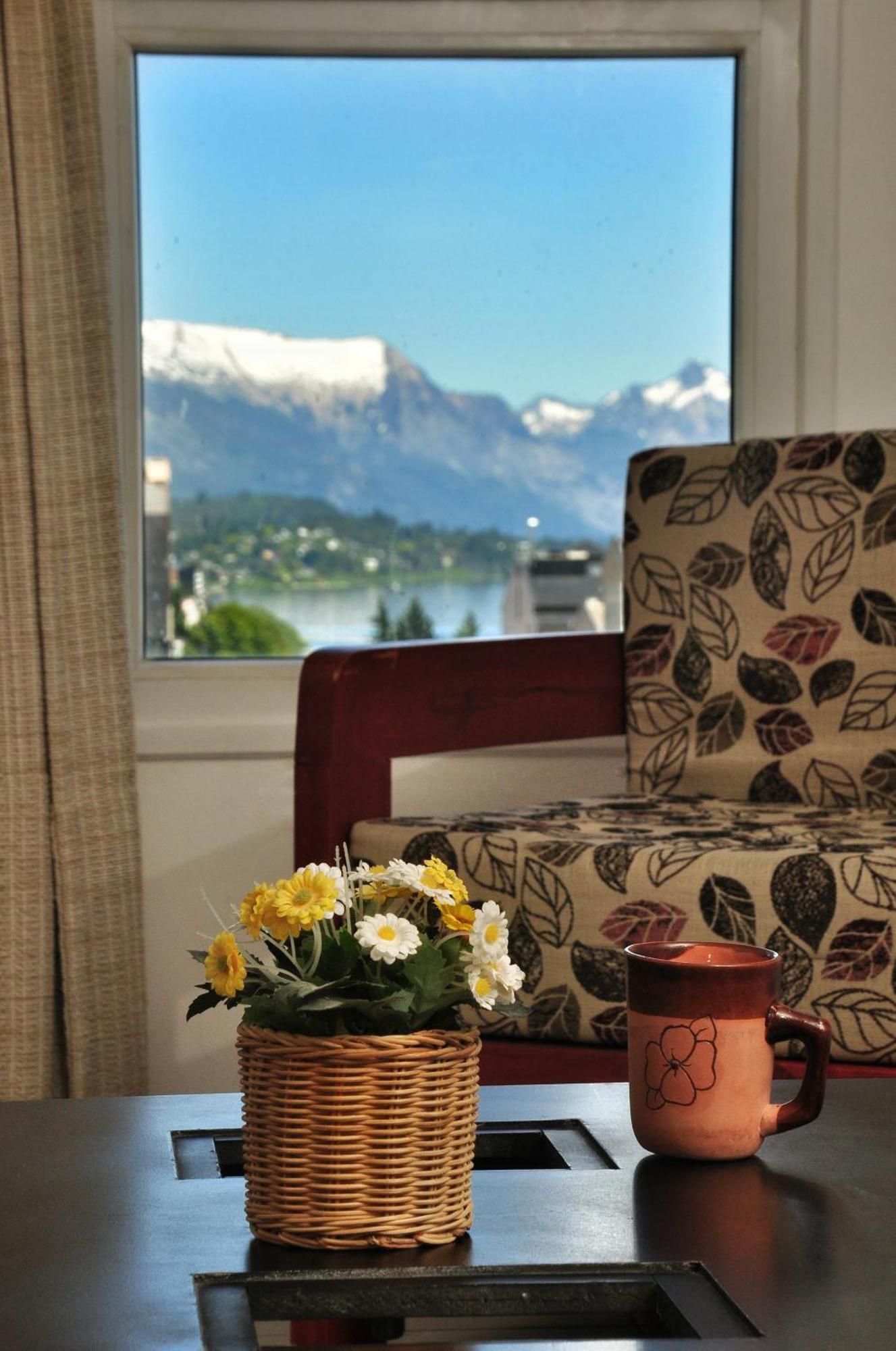 Deleitate Con Las Vistas Al Lago Y Montanas En El Centro De San Carlos de Bariloche