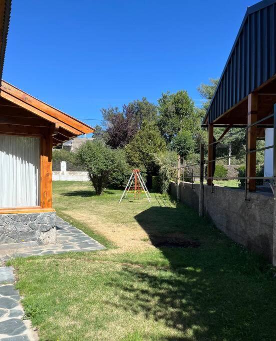 Сasa de vacaciones Quime Che. Casa Con Jardin, Parrilla Y Cochera.