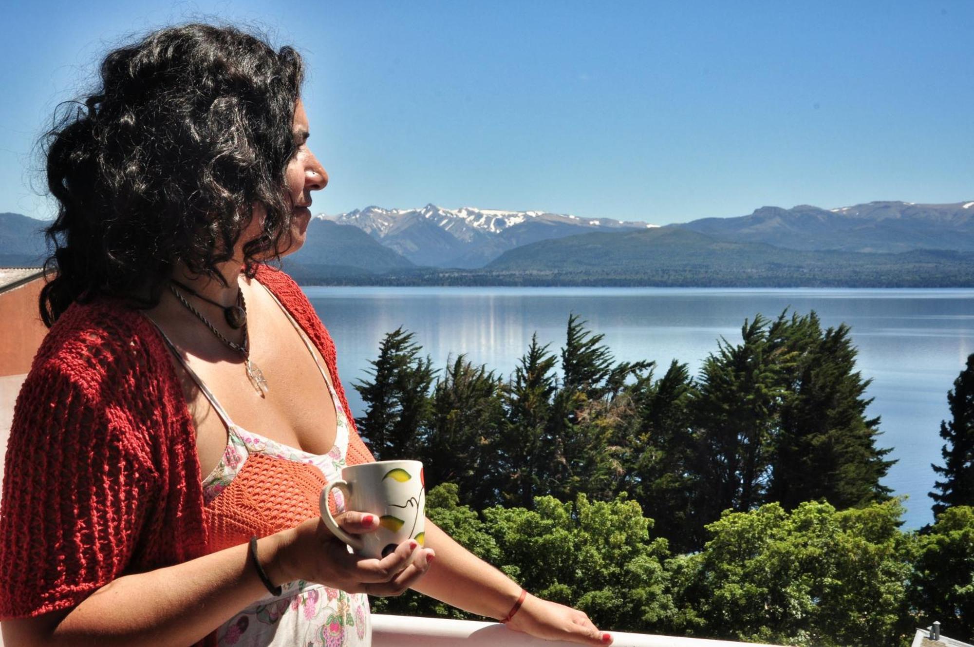 Apartamento Deleitate Con Las Vistas Al Lago Y Montanas En El Centro De
