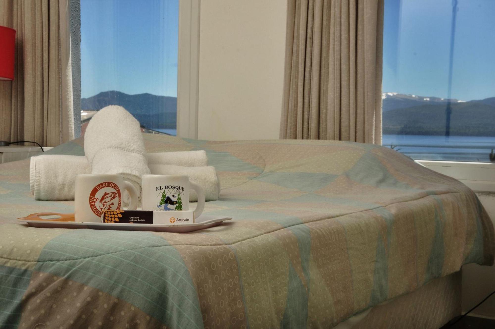 Apartamento Deleitate Con Las Vistas Al Lago Y Montanas En El Centro De