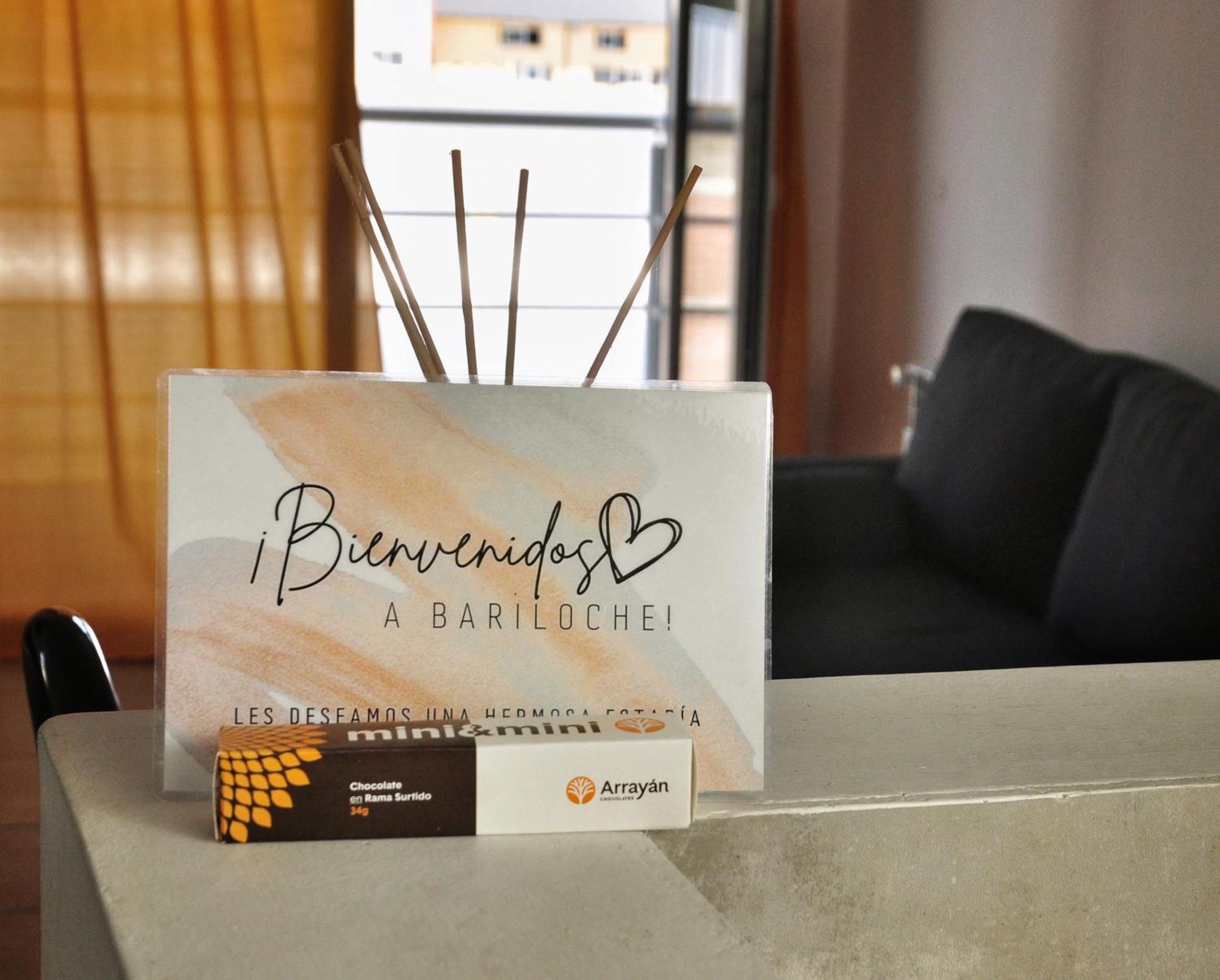 Hospedate En Depto Centrico Con Balcon Y Vista A Los Cerros
