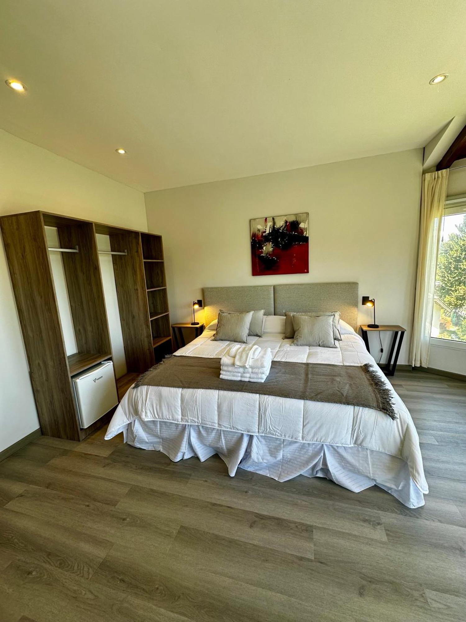 Nbh Lacus Boutique Hotel 3*