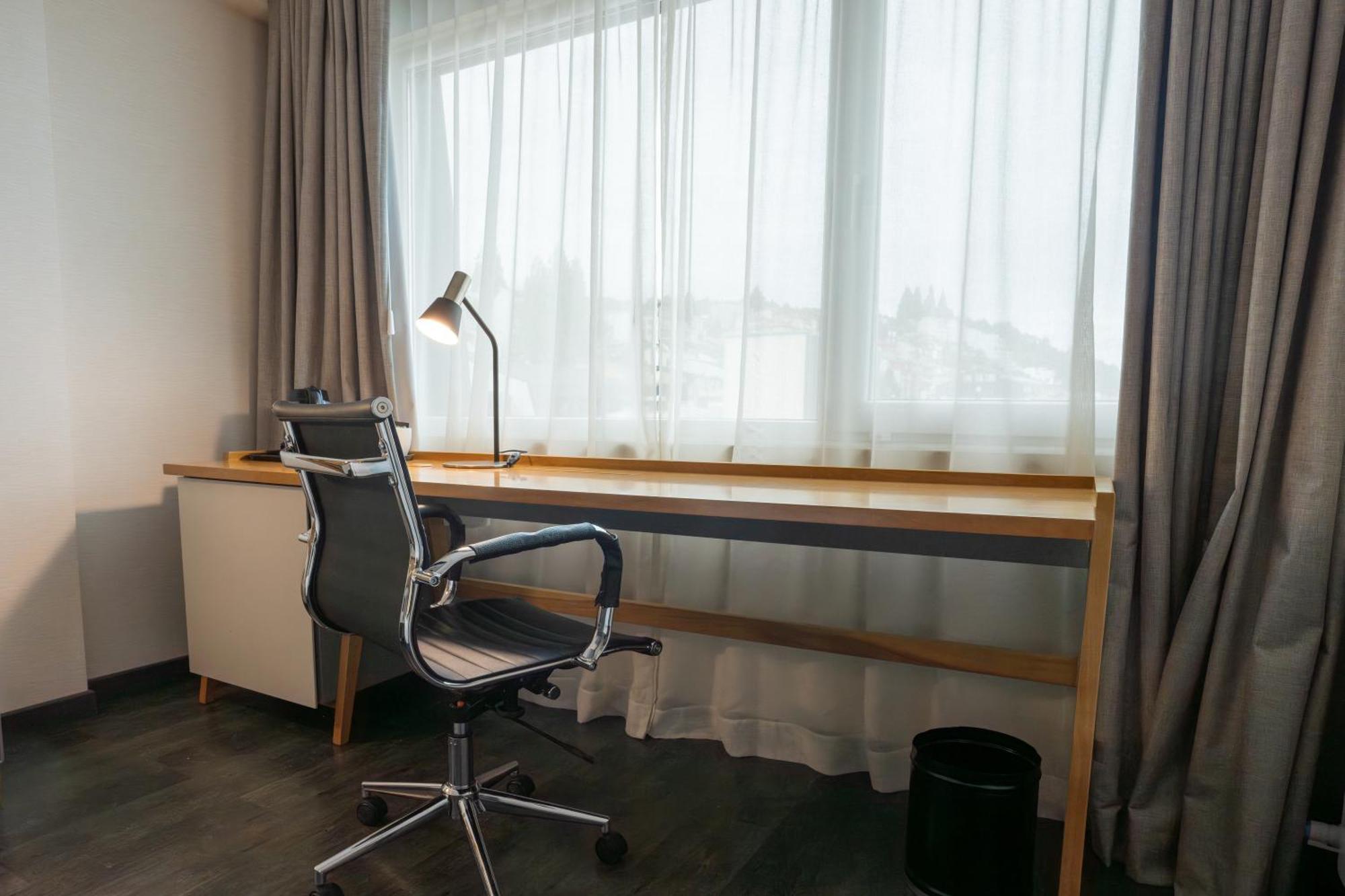 Hampton By Hilton