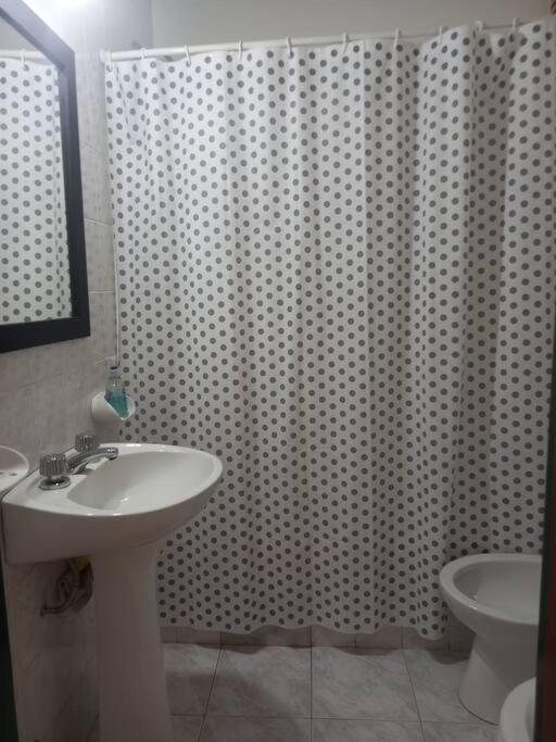 Apartamento Departamento Luminoso En Pleno Centro.