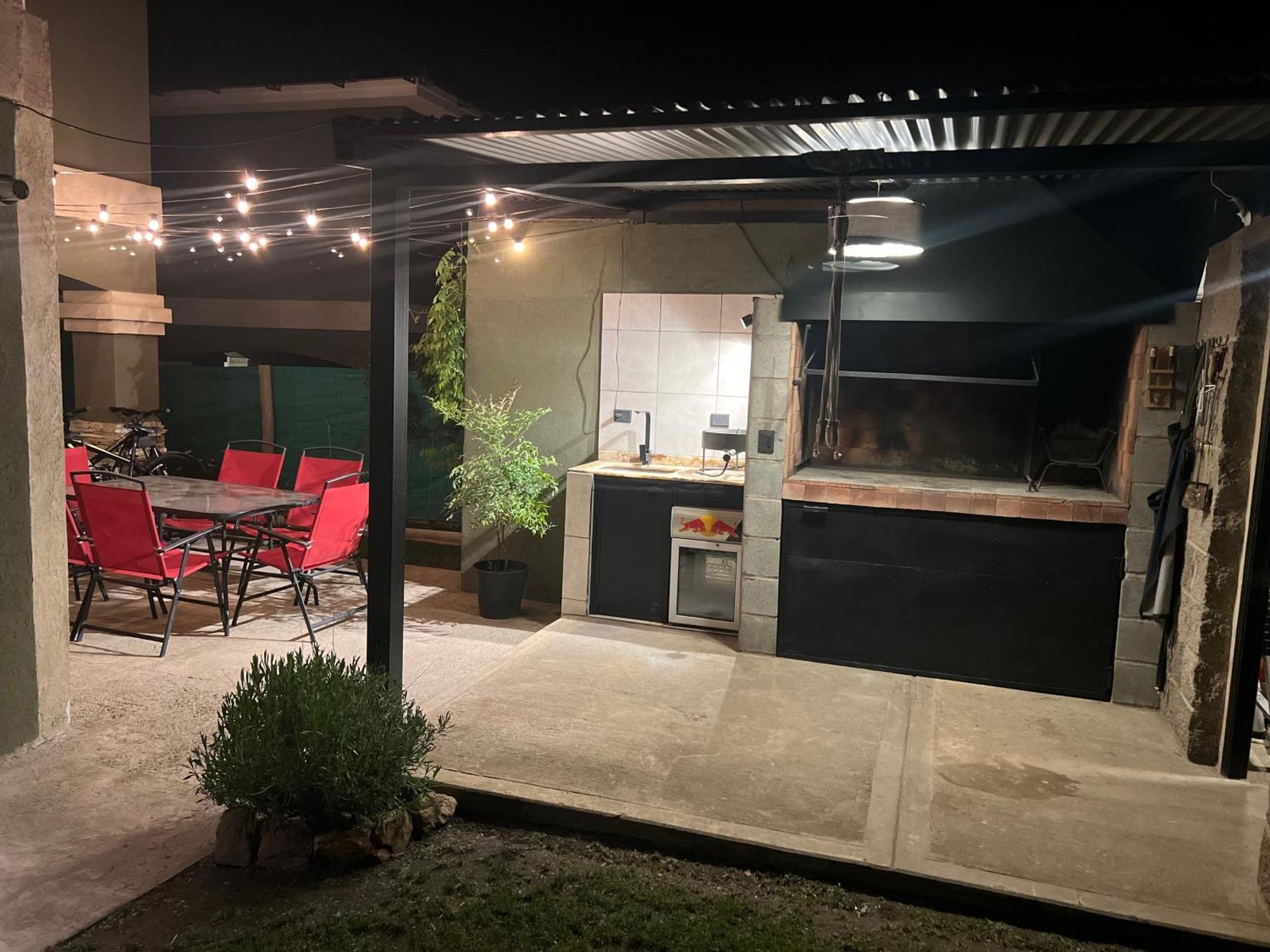 Altos De Quinchahuala - Casa Barrio Privado Сasa de vacaciones