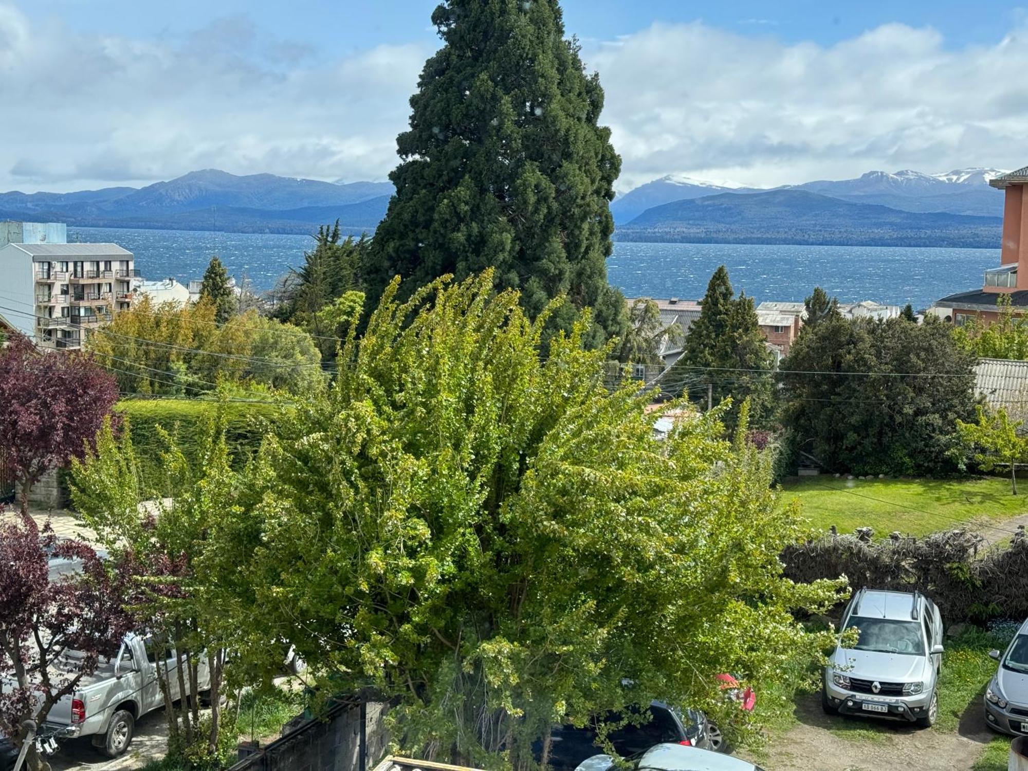 El Residencial Bariloche Hostal *