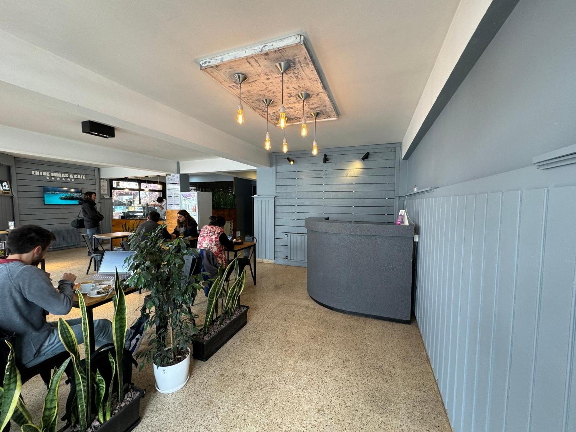El Residencial Bariloche Hostal *